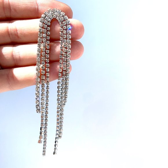 NEW~ Anthropologie Amber Sceats "Rounded Out" Crystal fringe Earrings - Picture 8 of 8